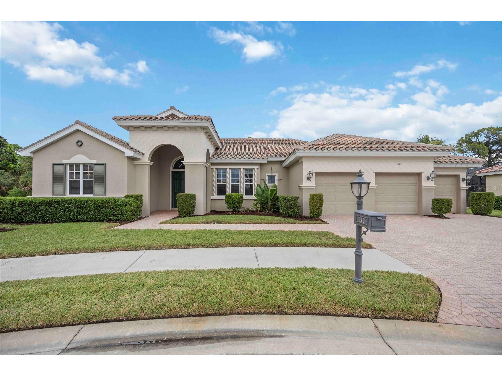 110 Vicenza Way North Venice FL 34275 - MYAKKA RIVER A4658968 image1