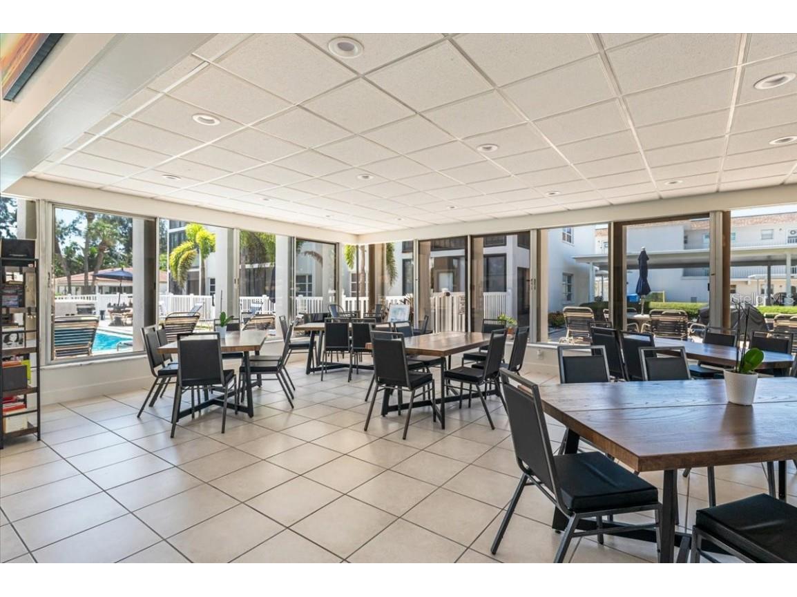 110 Vista Hermosa Circle #106B Sarasota FL 34242 A4674054 image19