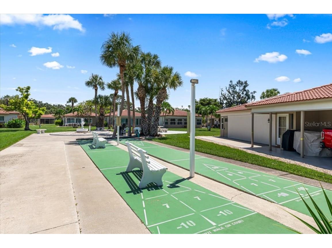 110 Vista Hermosa Circle #106B Sarasota FL 34242 A4674054 image22
