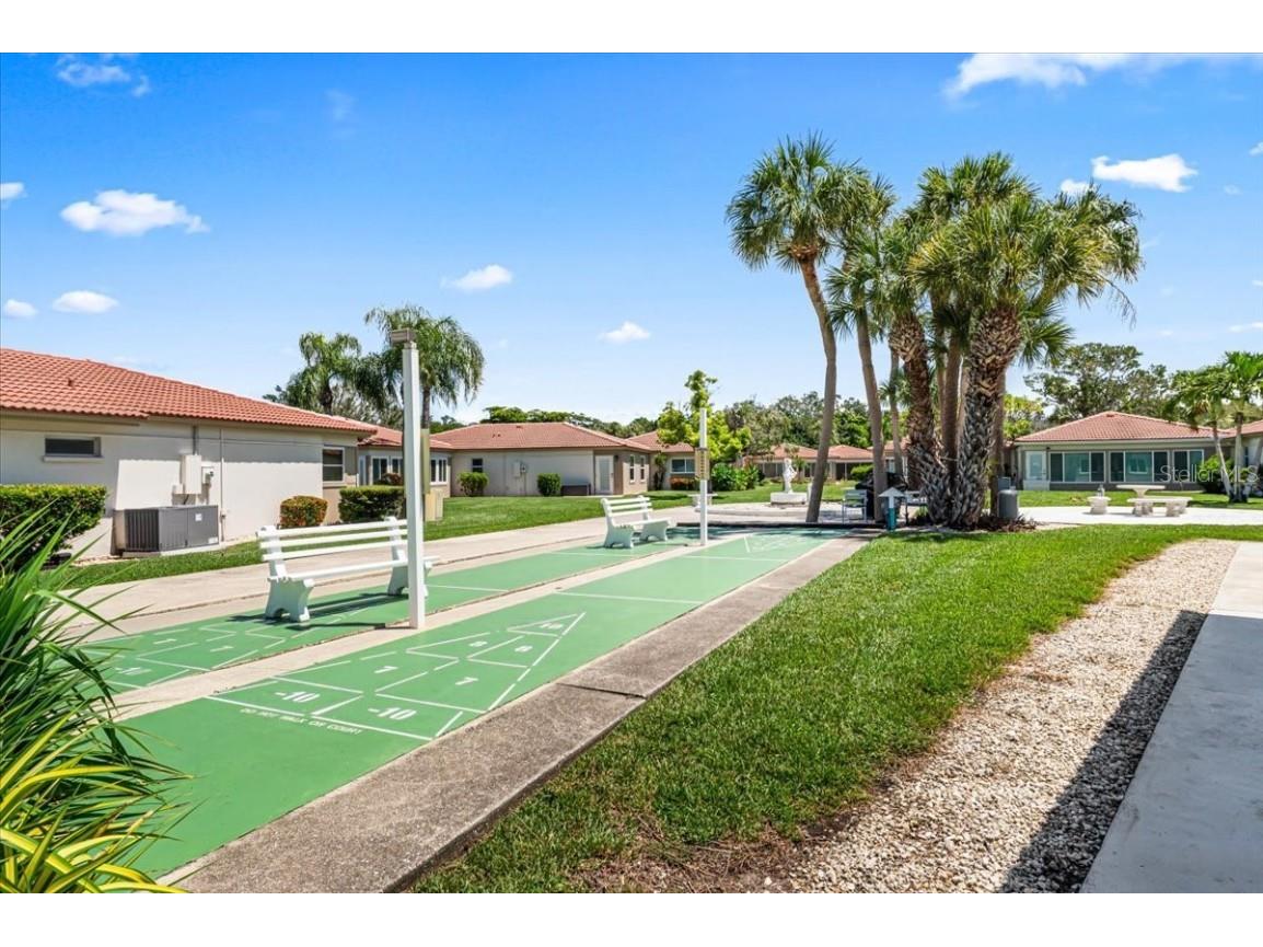 110 Vista Hermosa Circle #106B Sarasota FL 34242 A4674054 image23