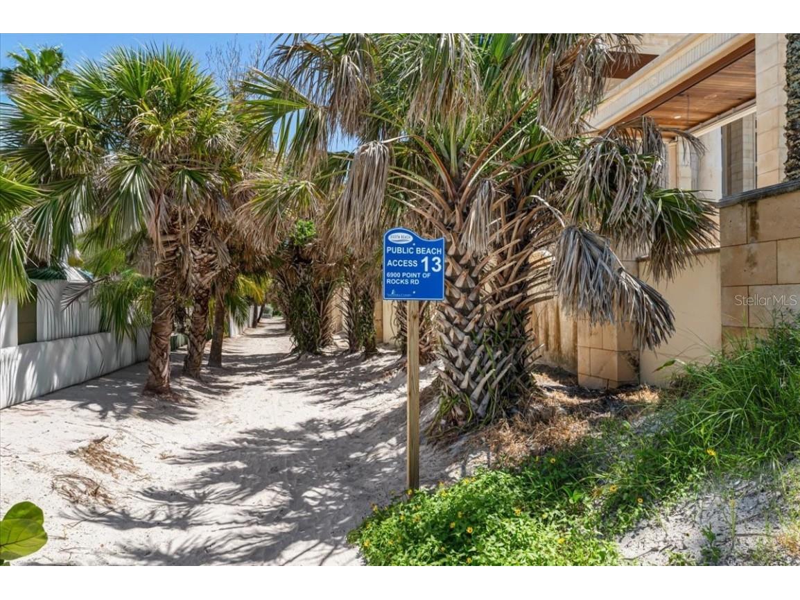 110 Vista Hermosa Circle #106B Sarasota FL 34242 A4674054 image37