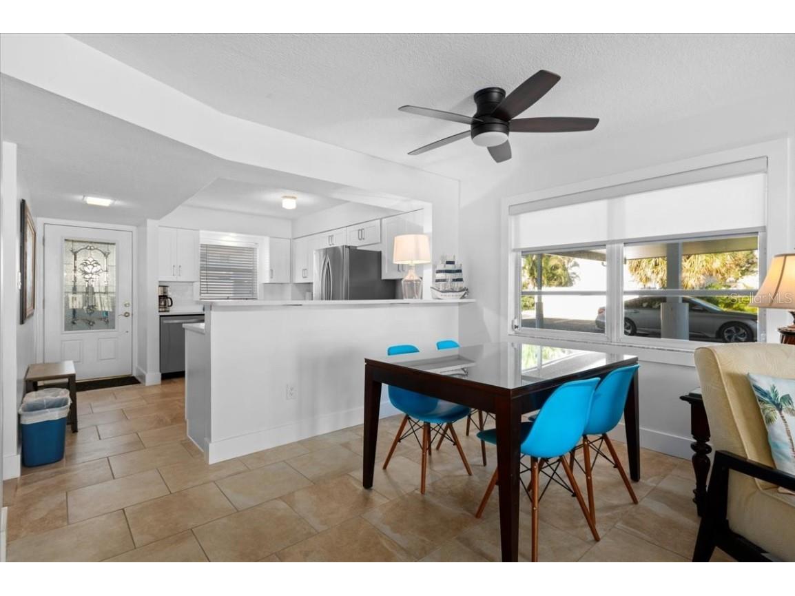 110 Vista Hermosa Circle #106B Sarasota FL 34242 A4674054 image4