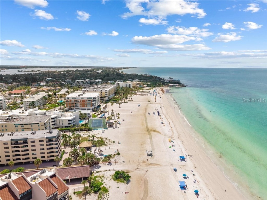 110 Vista Hermosa Circle #106B Sarasota FL 34242 A4674054 image42