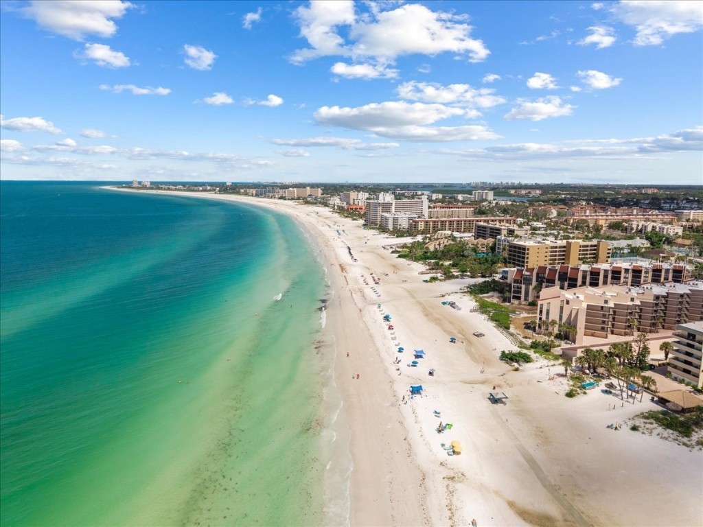 110 Vista Hermosa Circle #106B Sarasota FL 34242 A4674054 image45