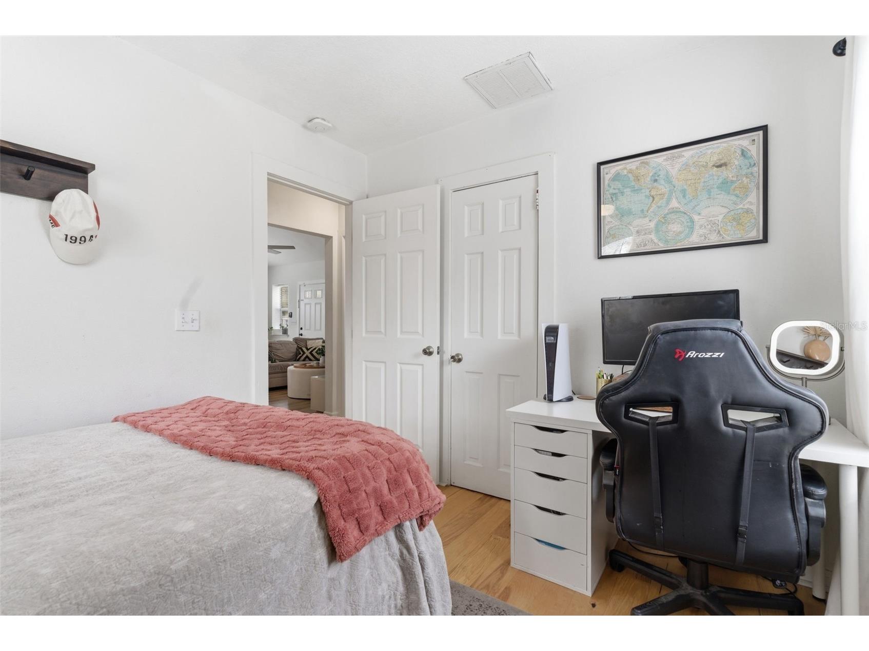 110 W Cayuga Street Tampa FL 33603 TB8483199 image19