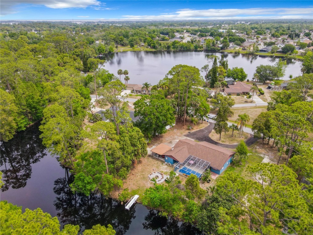 110 W Crystal Drive Sanford FL 32773 O6104279 image1