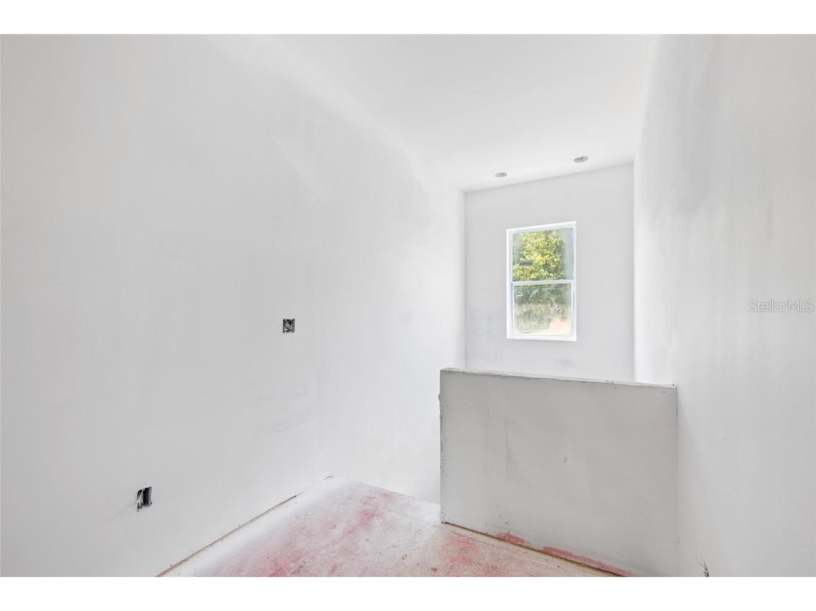 110 W Hiawatha Street Tampa FL 33604 TB8381004 image31