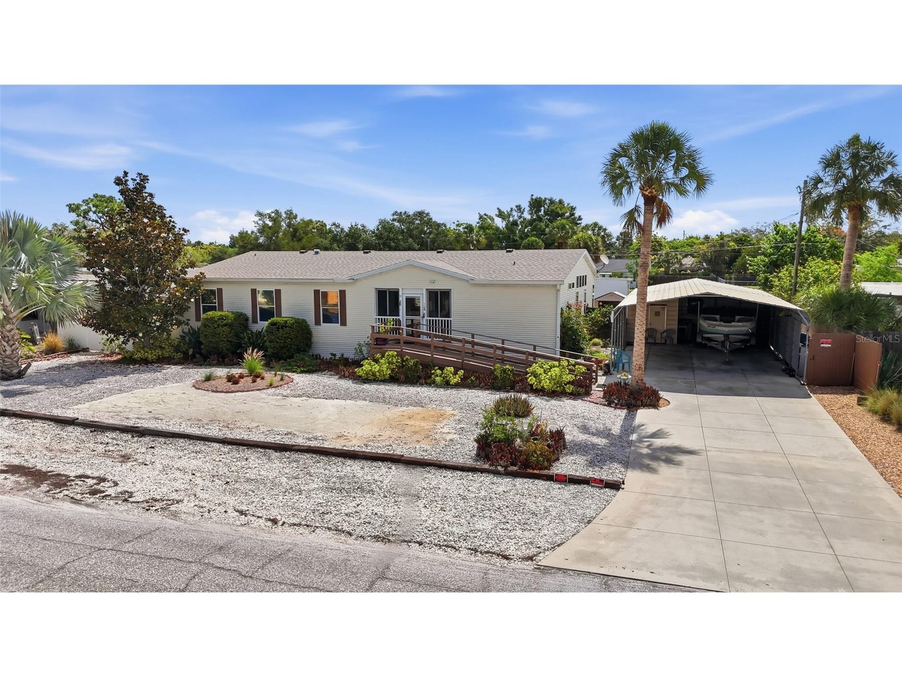 110 W Marland Court Nokomis FL 34275 C7526094 image1