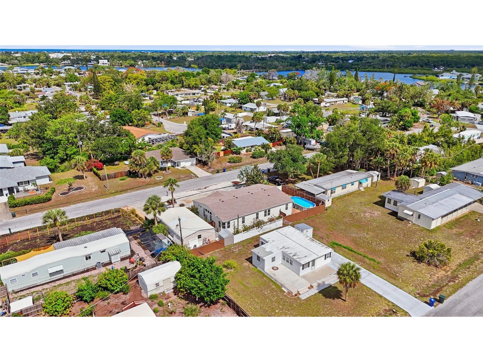 110 W Marland Court Nokomis FL 34275 C7526094 image44