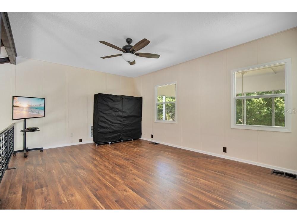 110 W Washington Avenue Deland FL 32720 V4949522 image15