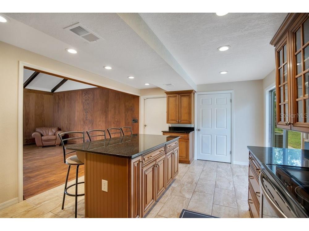 110 W Washington Avenue Deland FL 32720 V4949522 image8