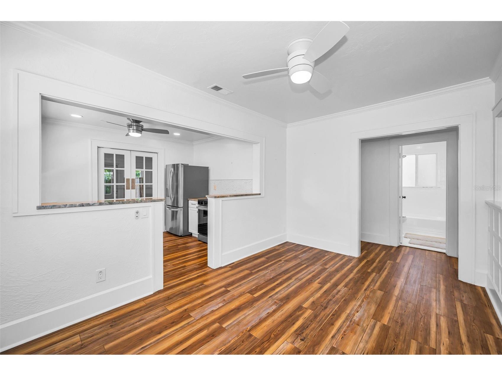 1100 35th Avenue N Saint Petersburg FL 33704 TB8521881 image22