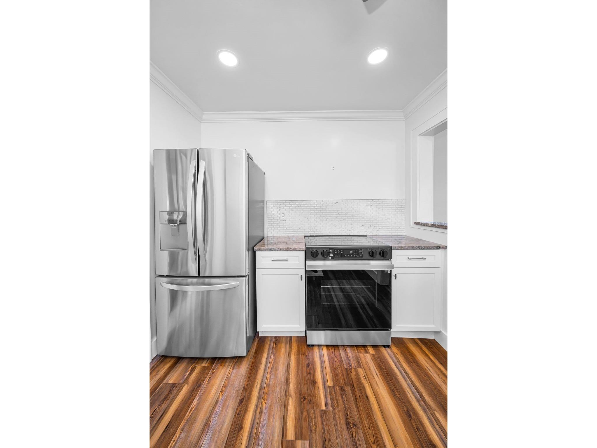 1100 35th Avenue N Saint Petersburg FL 33704 TB8521881 image29