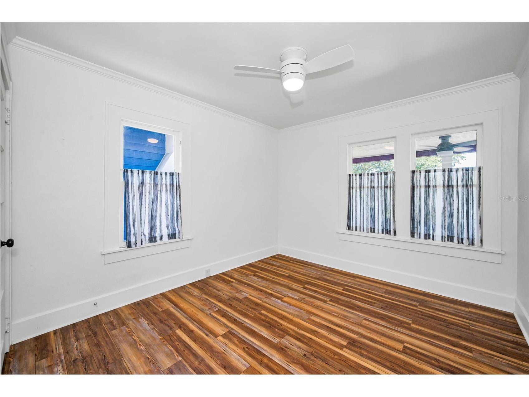 1100 35th Avenue N Saint Petersburg FL 33704 TB8521881 image36