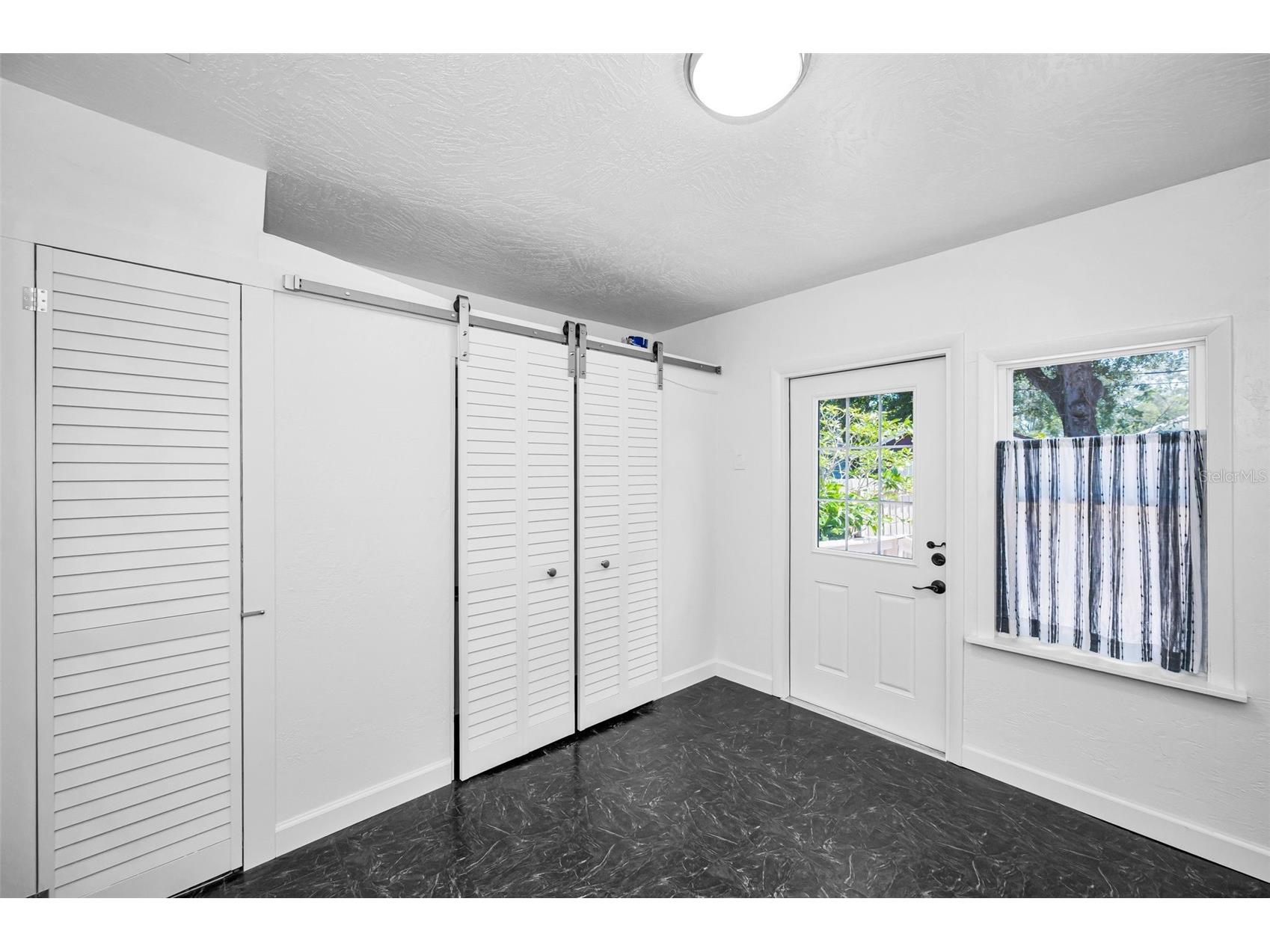 1100 35th Avenue N Saint Petersburg FL 33704 TB8521881 image40