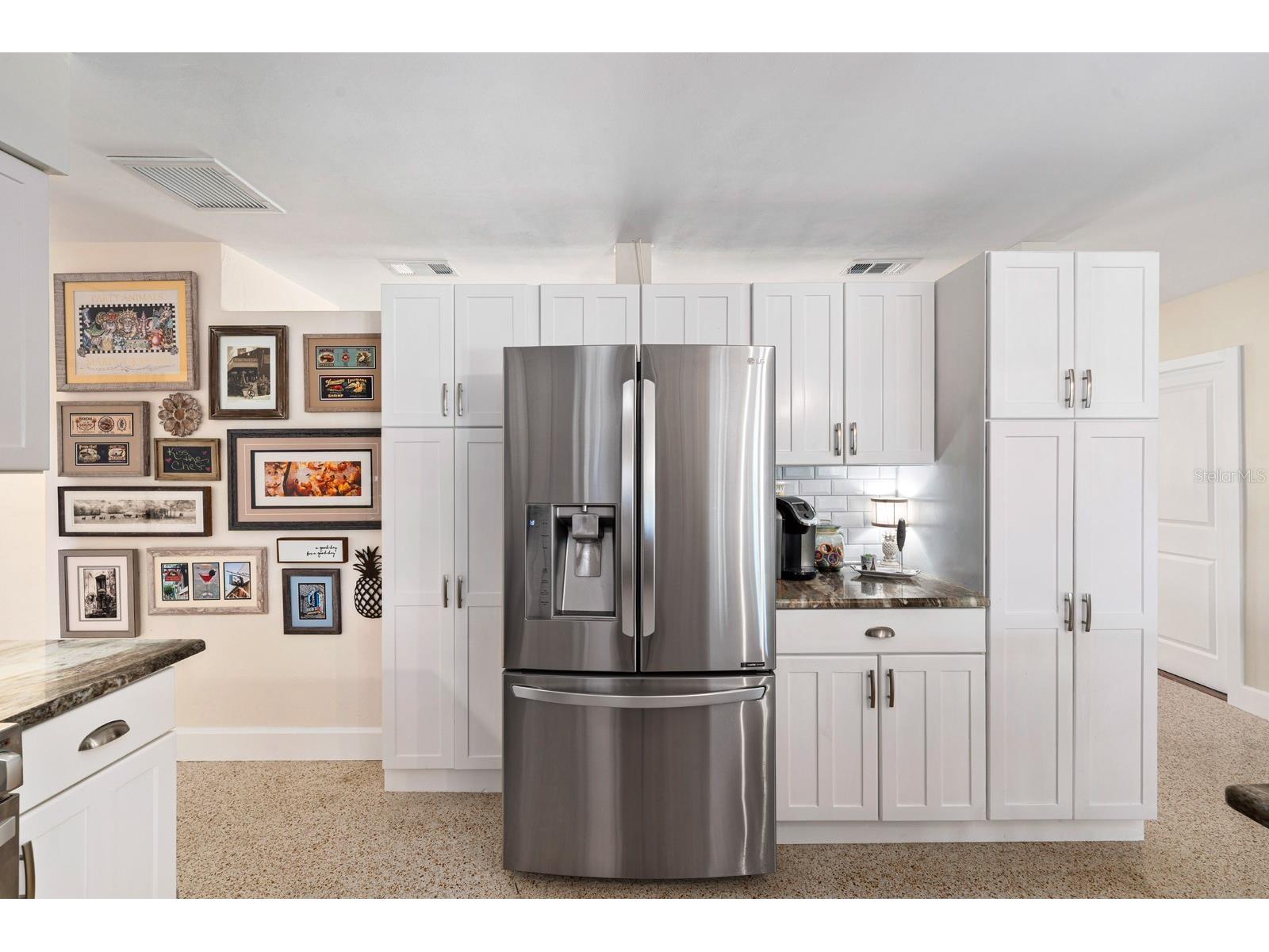 1100 36th Avenue NE Saint Petersburg FL 33704 TB8495604 image11
