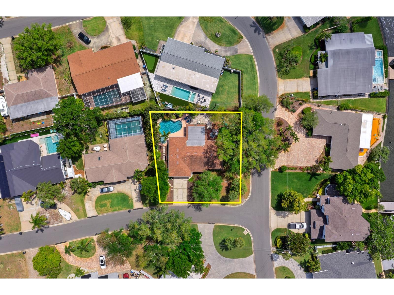 1100 36th Avenue NE Saint Petersburg FL 33704 TB8495604 image28
