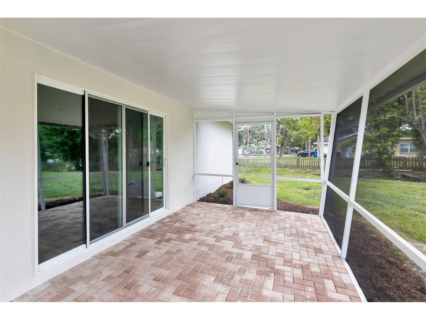 1100 58th Avenue S Saint Petersburg FL 33705 TB8516828 image17
