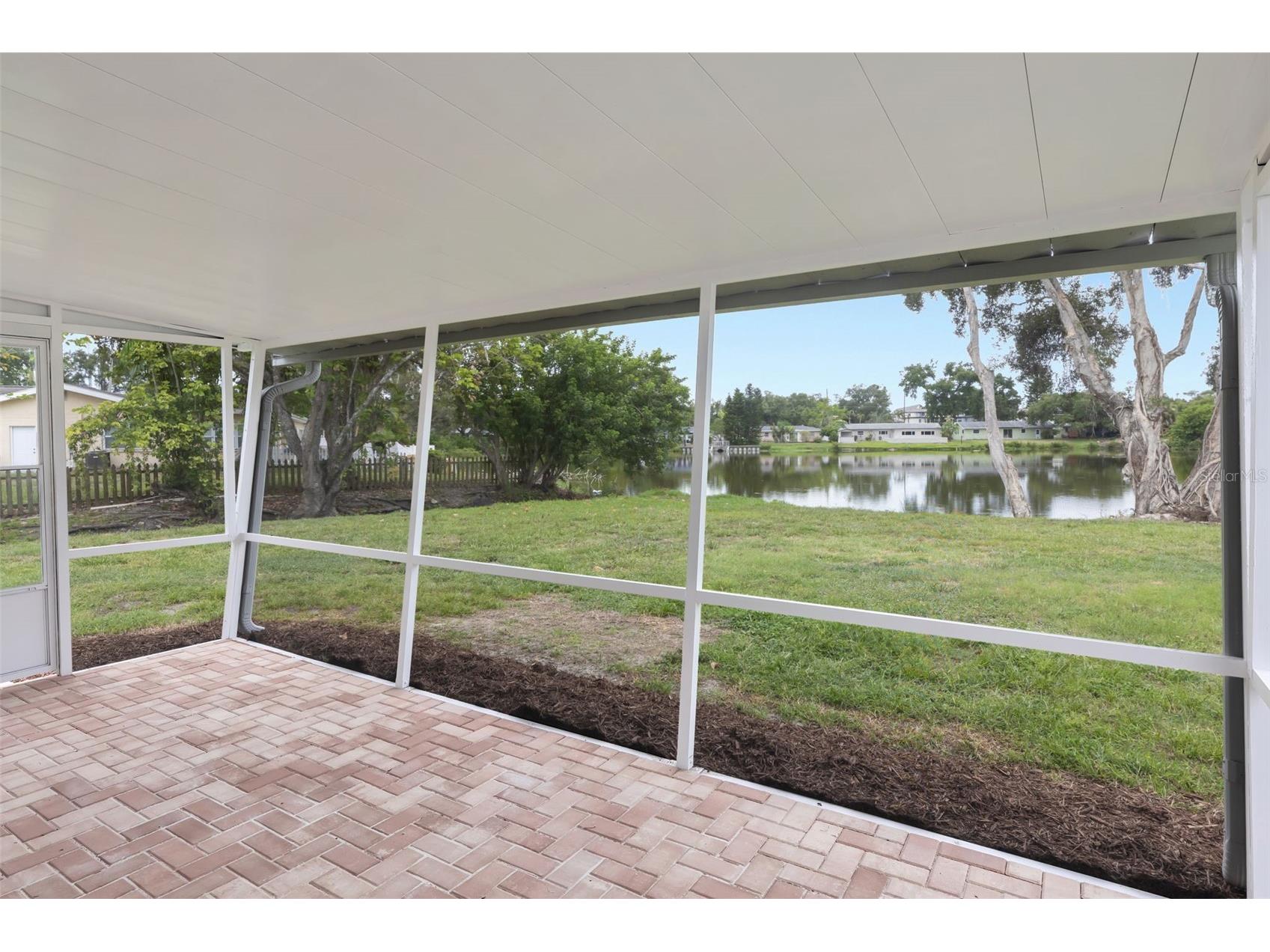 1100 58th Avenue S Saint Petersburg FL 33705 TB8516828 image19