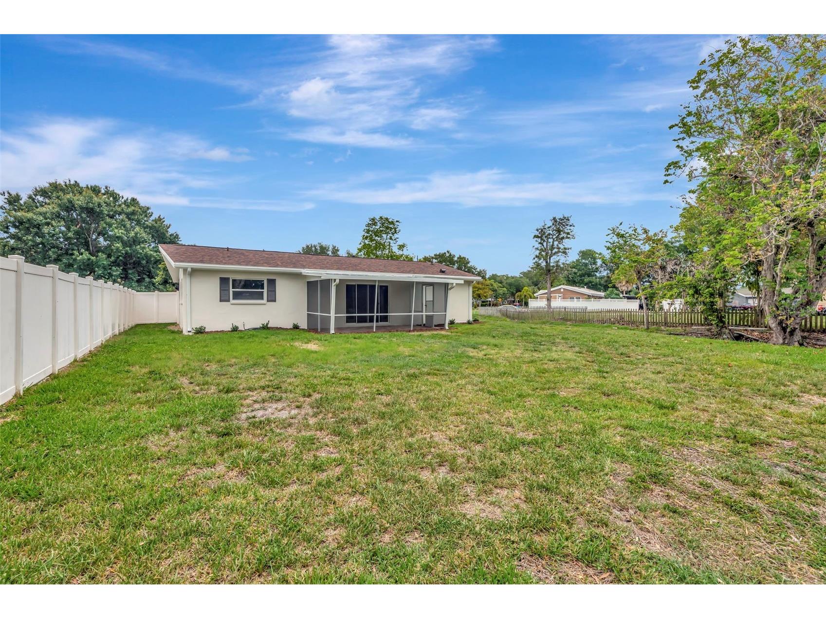 1100 58th Avenue S Saint Petersburg FL 33705 TB8516828 image23