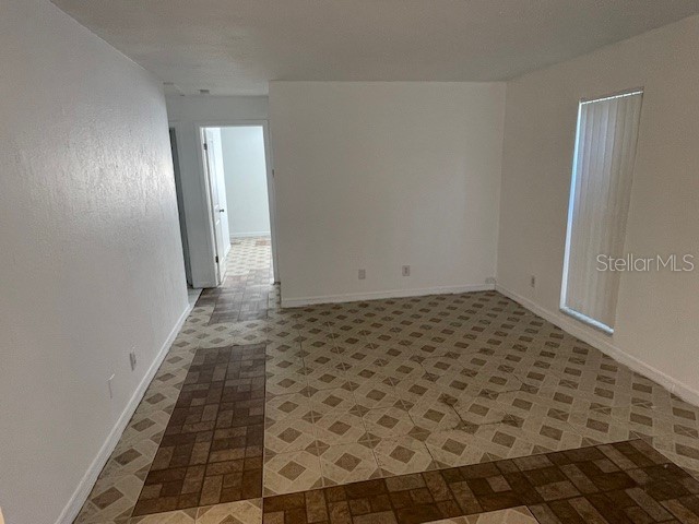 1100 70th Street N #4 Saint Petersburg FL 33710 TB8512994 image2
