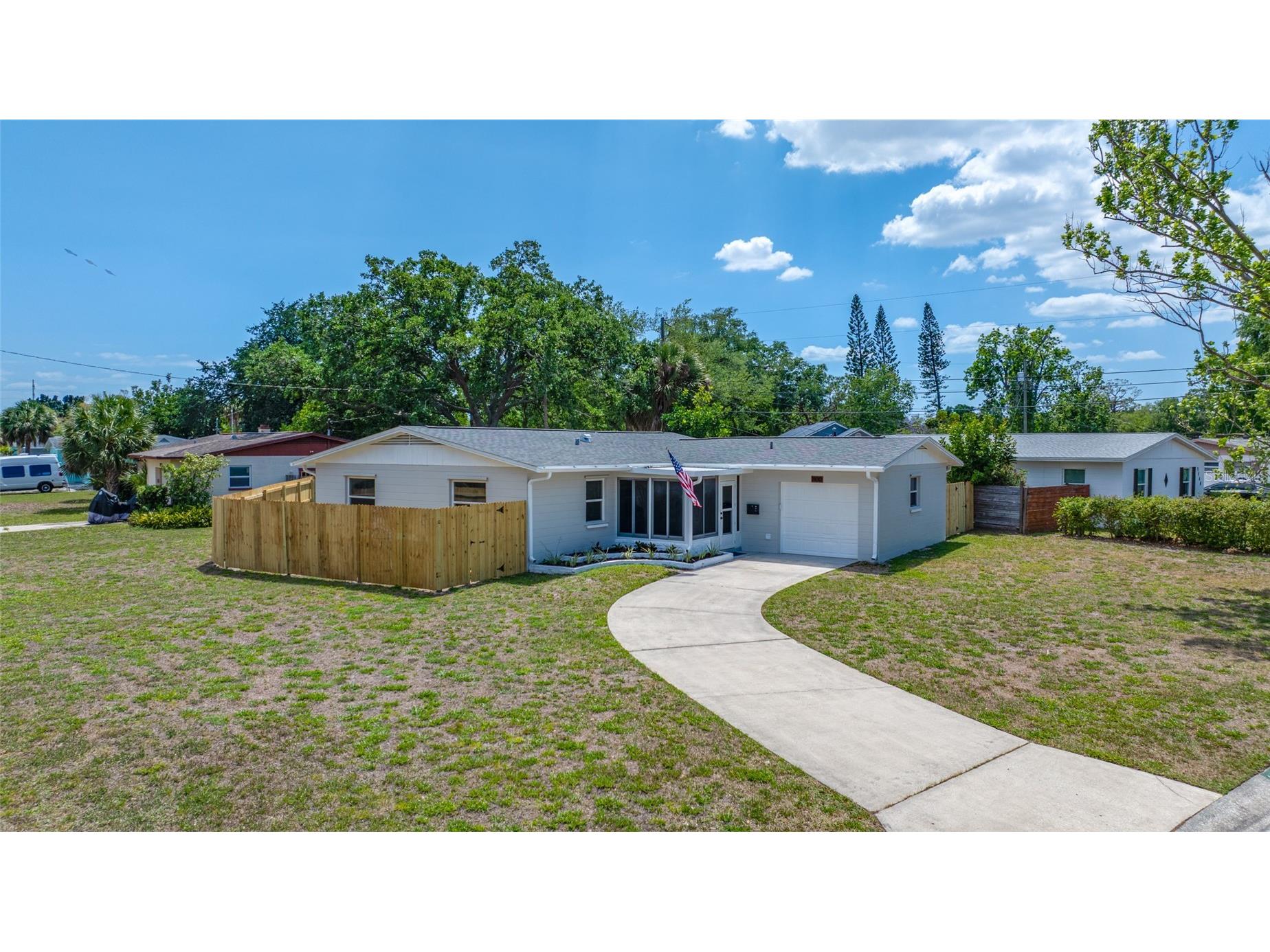 1100 81st Avenue N Saint Petersburg FL 33702 TB8486489 image1