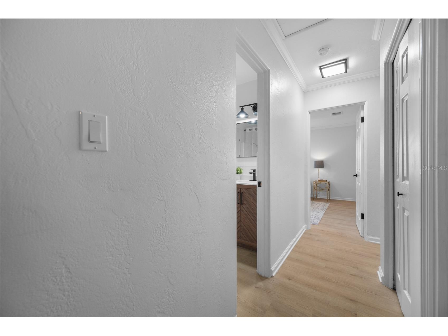 1100 81st Avenue N Saint Petersburg FL 33702 TB8486489 image28