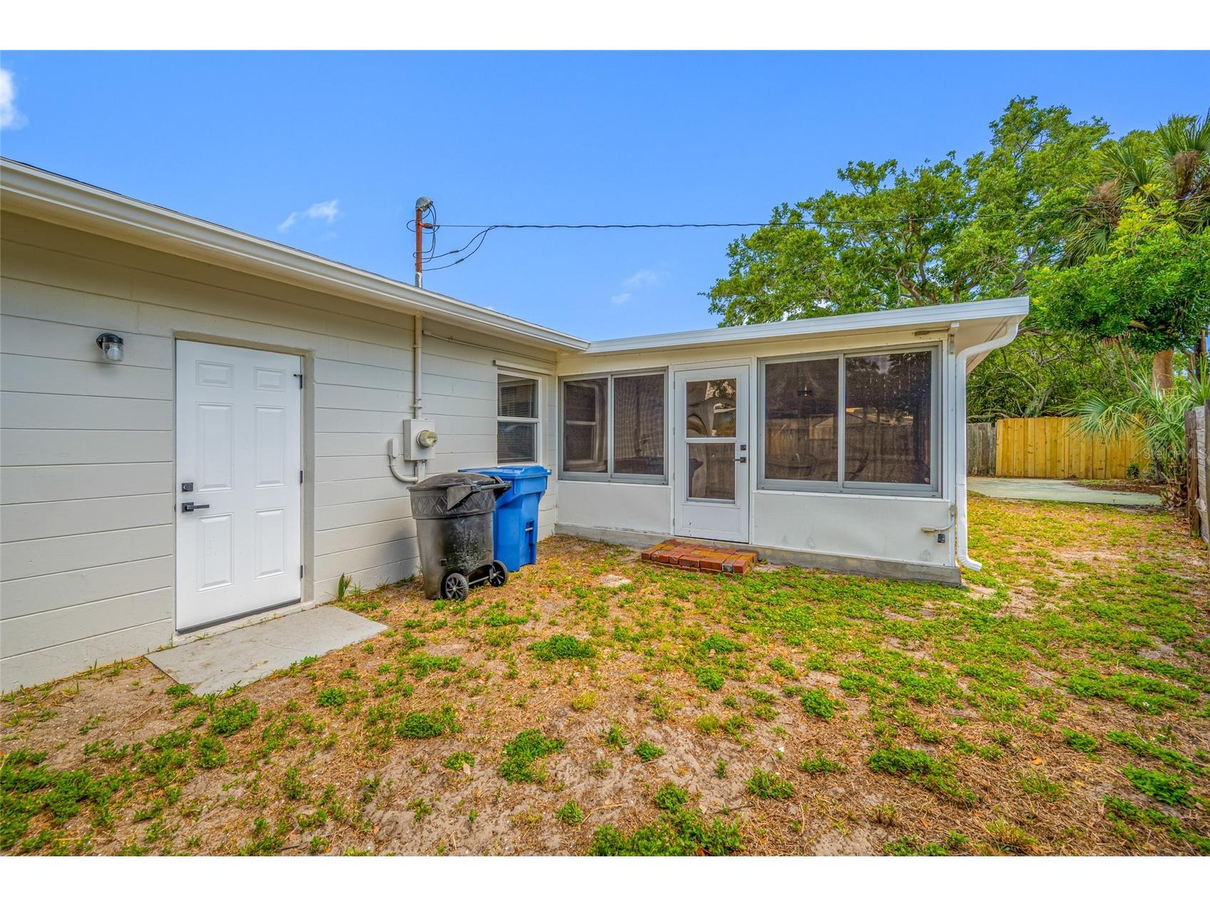1100 81st Avenue N Saint Petersburg FL 33702 TB8486489 image60