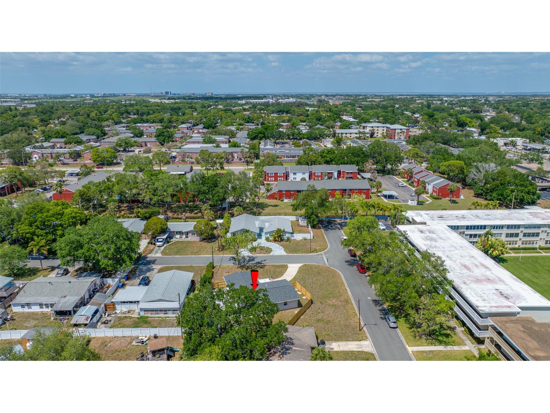 1100 81st Avenue N Saint Petersburg FL 33702 TB8486489 image73