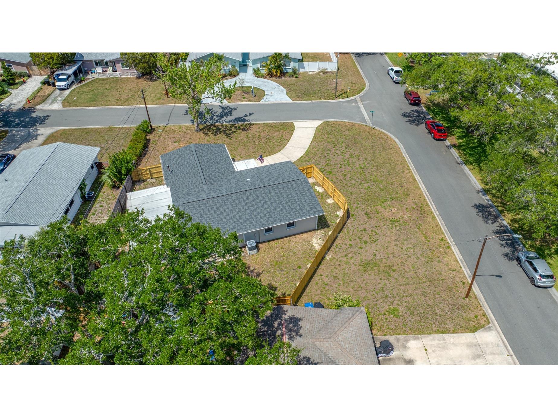 1100 81st Avenue N Saint Petersburg FL 33702 TB8486489 image83