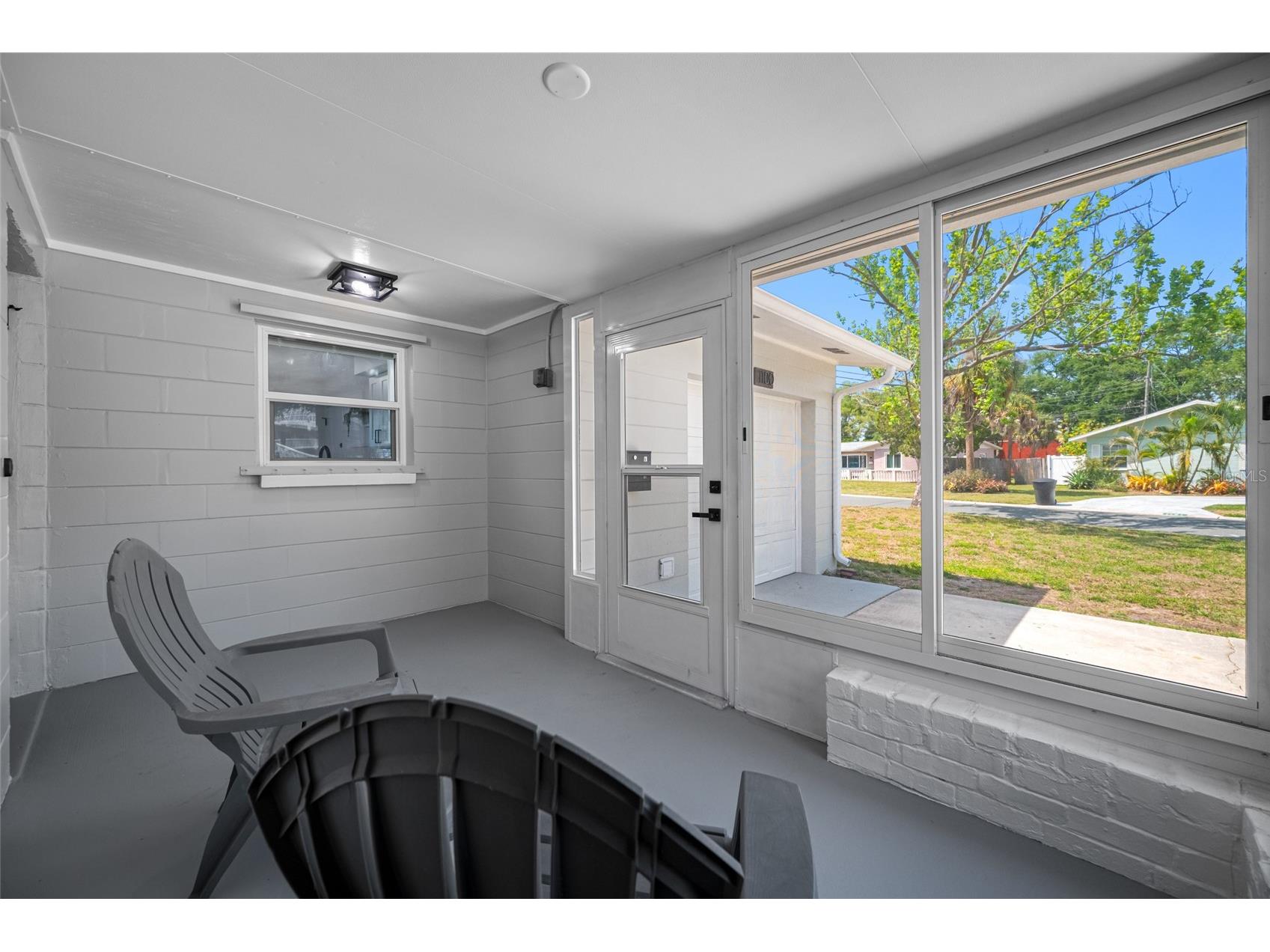 1100 81st Avenue N Saint Petersburg FL 33702 TB8486489 image9