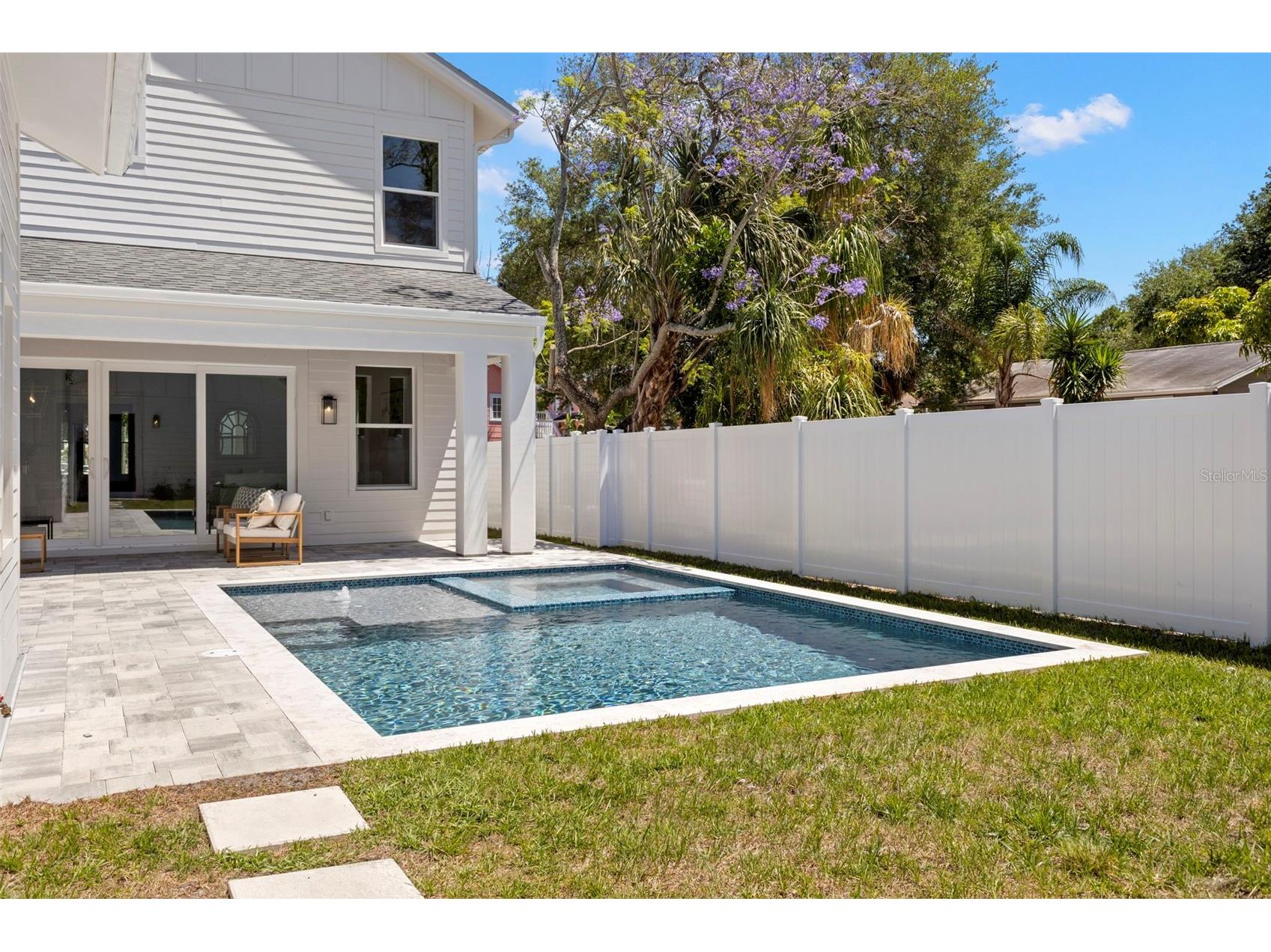 1100 8th Street N Saint Petersburg FL 33701 TB8499109 image25