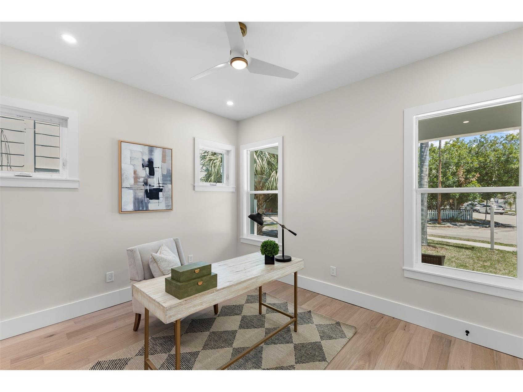 1100 8th Street N Saint Petersburg FL 33701 TB8499109 image35