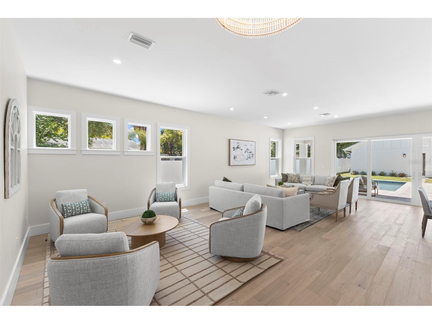 1100 8th Street N Saint Petersburg FL 33701 TB8499109 image6
