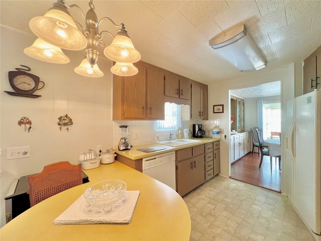 1100 Belcher Road S #719 Largo FL 33771 TB8365308 image25