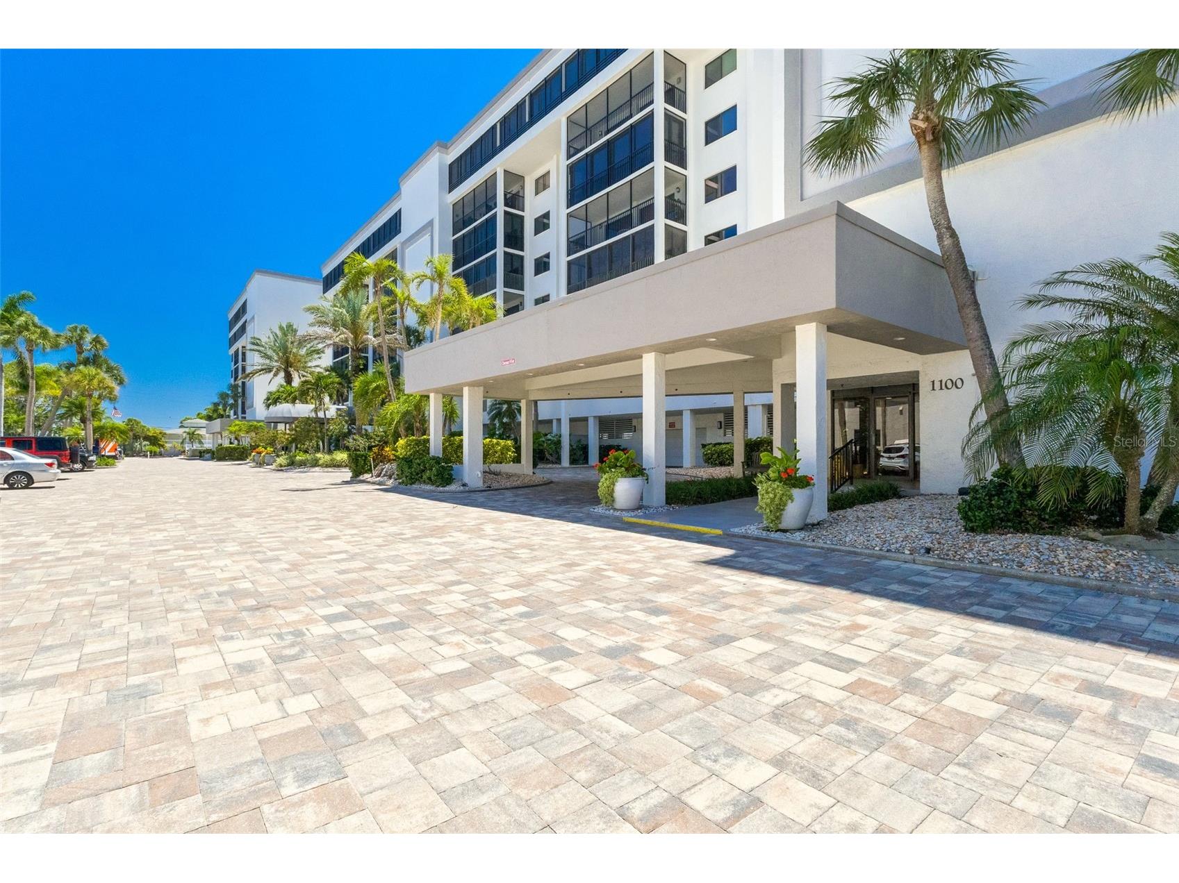 1100 Benjamin Franklin Drive #305 Sarasota FL 34236 A4695506 image15