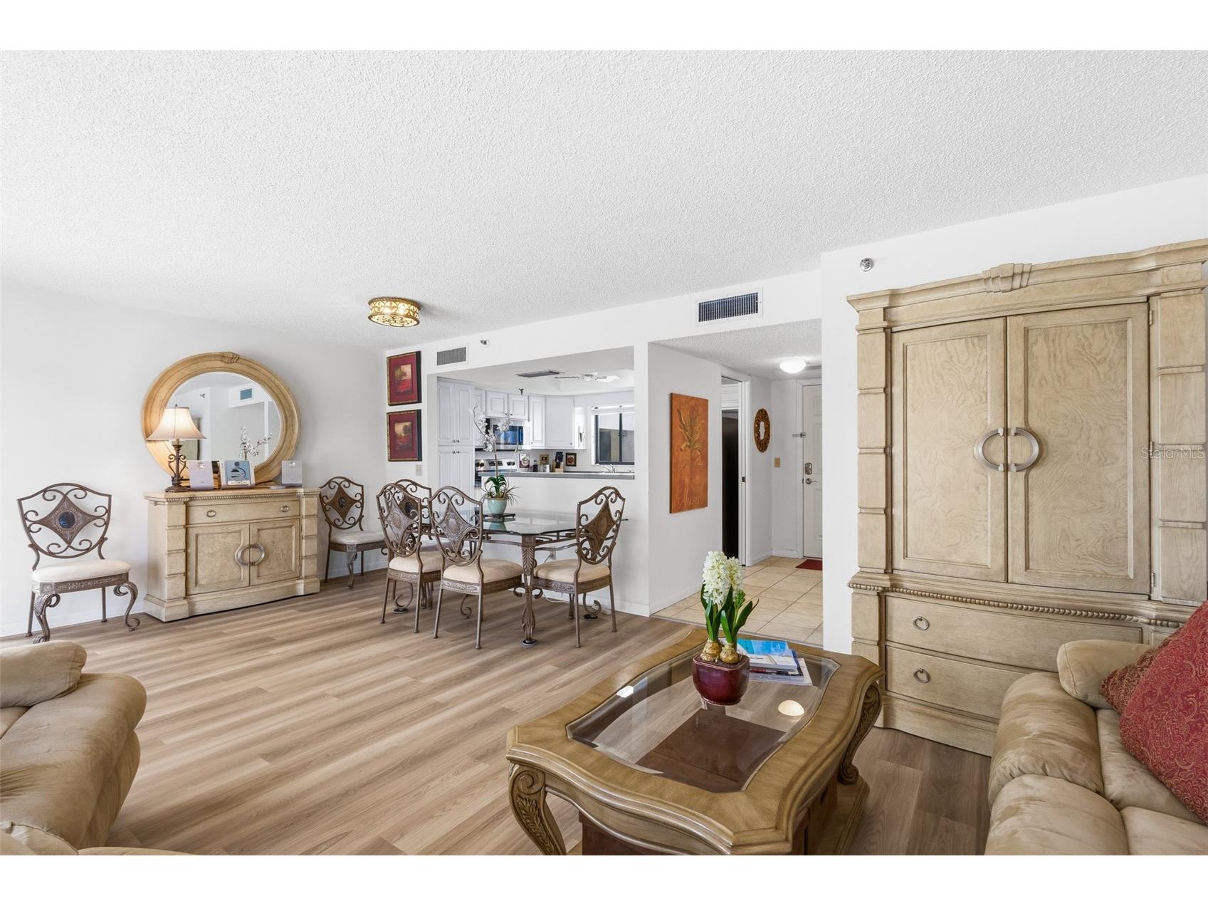 1100 Benjamin Franklin Drive #305 Sarasota FL 34236 A4695506 image35