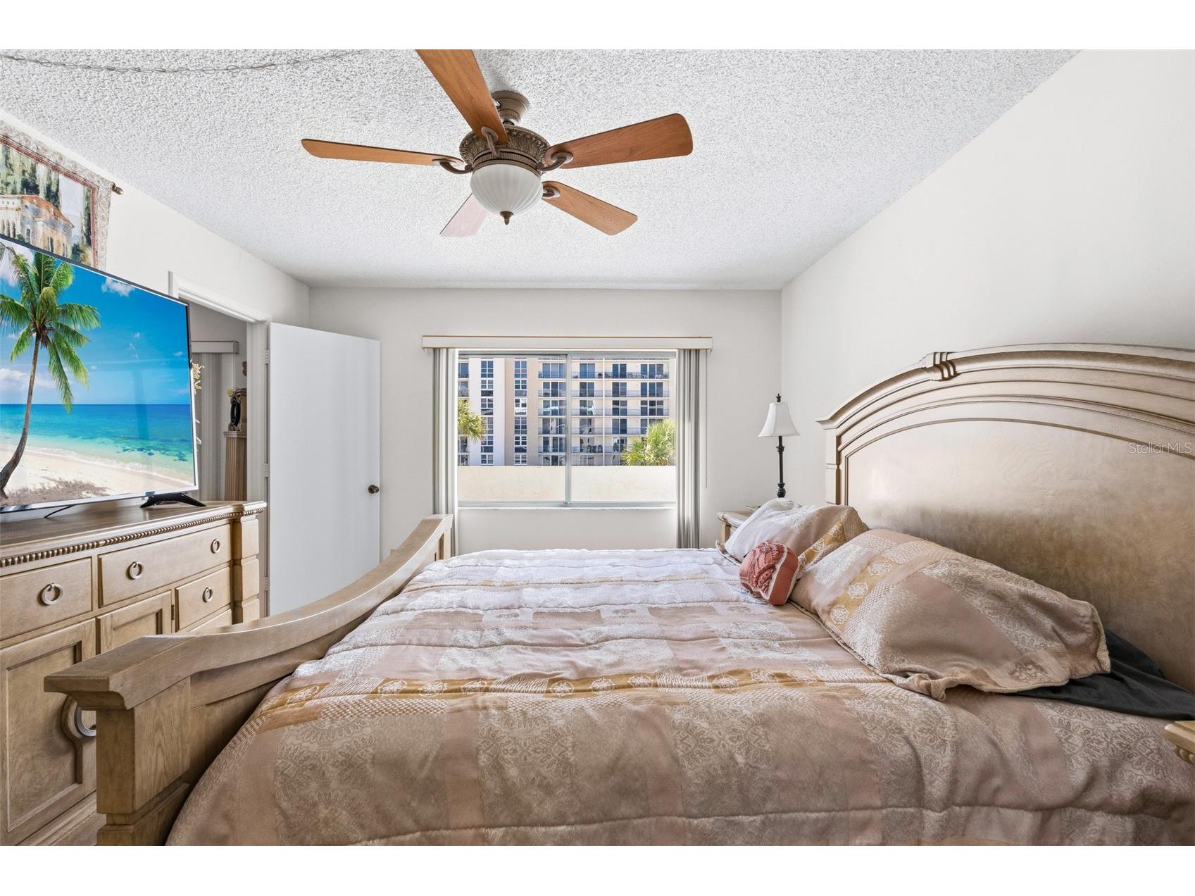 1100 Benjamin Franklin Drive #305 Sarasota FL 34236 A4695506 image49