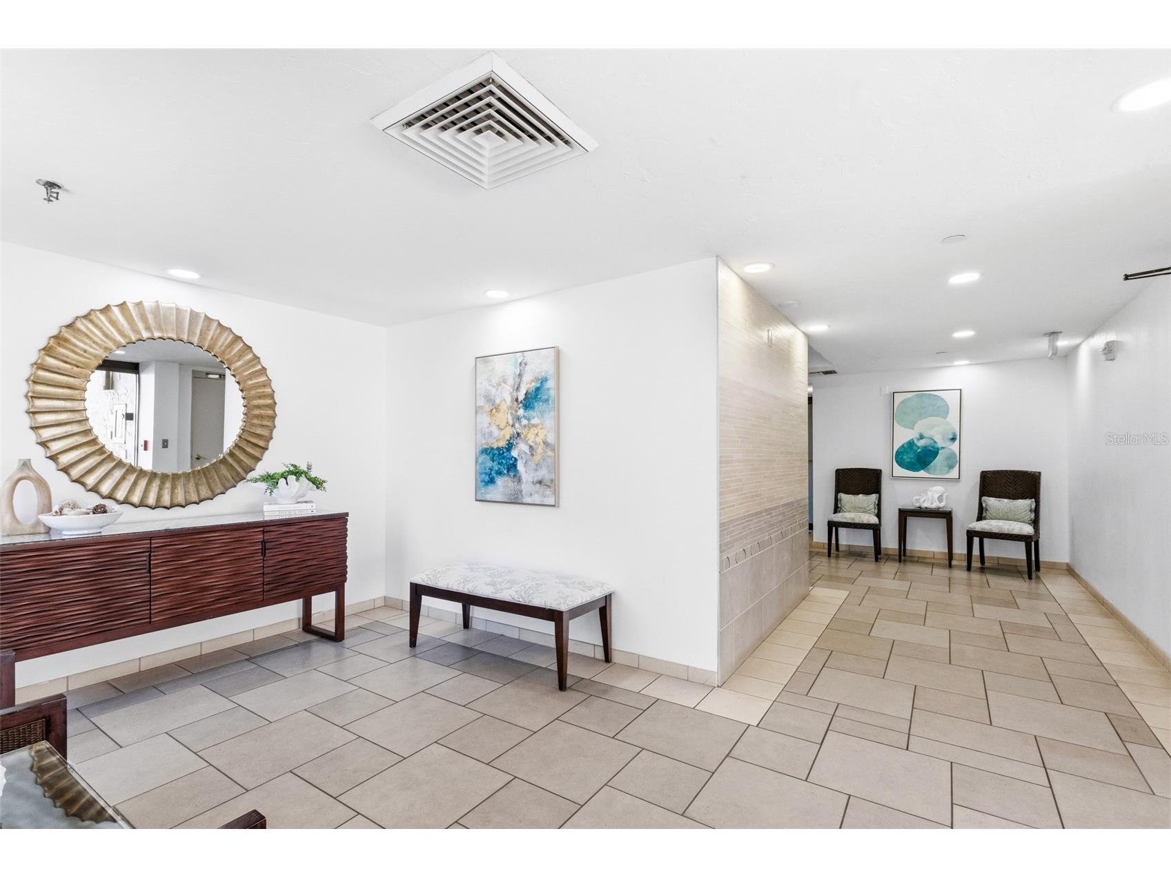 1100 Benjamin Franklin Drive #305 Sarasota FL 34236 A4695506 image59