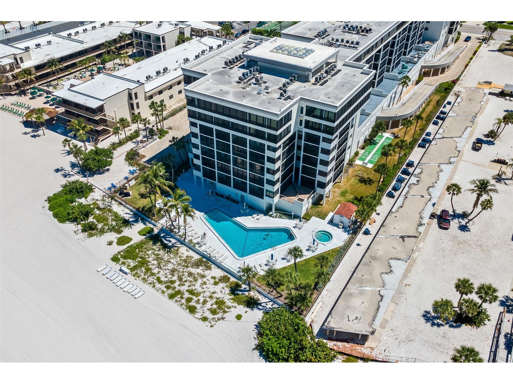 1100 Benjamin Franklin Drive #305 Sarasota FL 34236 A4695506 image70