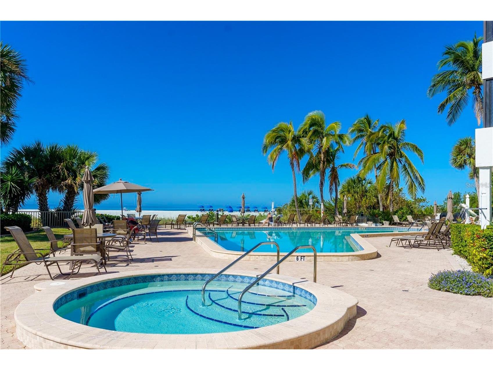 1100 Benjamin Franklin Drive #305 Sarasota FL 34236 A4695506 image72