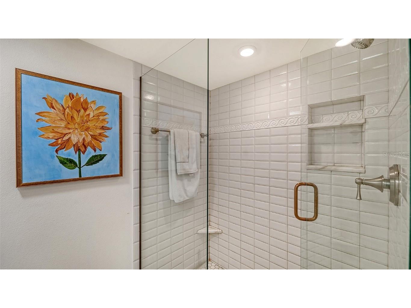 1100 Benjamin Franklin Drive #604 Sarasota FL 34236 - GULF OF MEXICO A4666274 image40