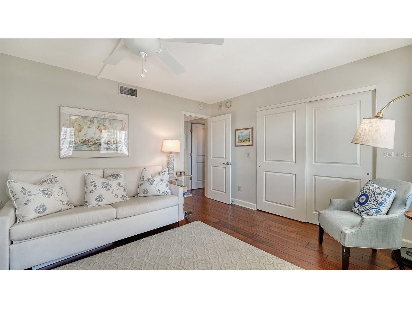 1100 Benjamin Franklin Drive #604 Sarasota FL 34236 - GULF OF MEXICO A4666274 image42