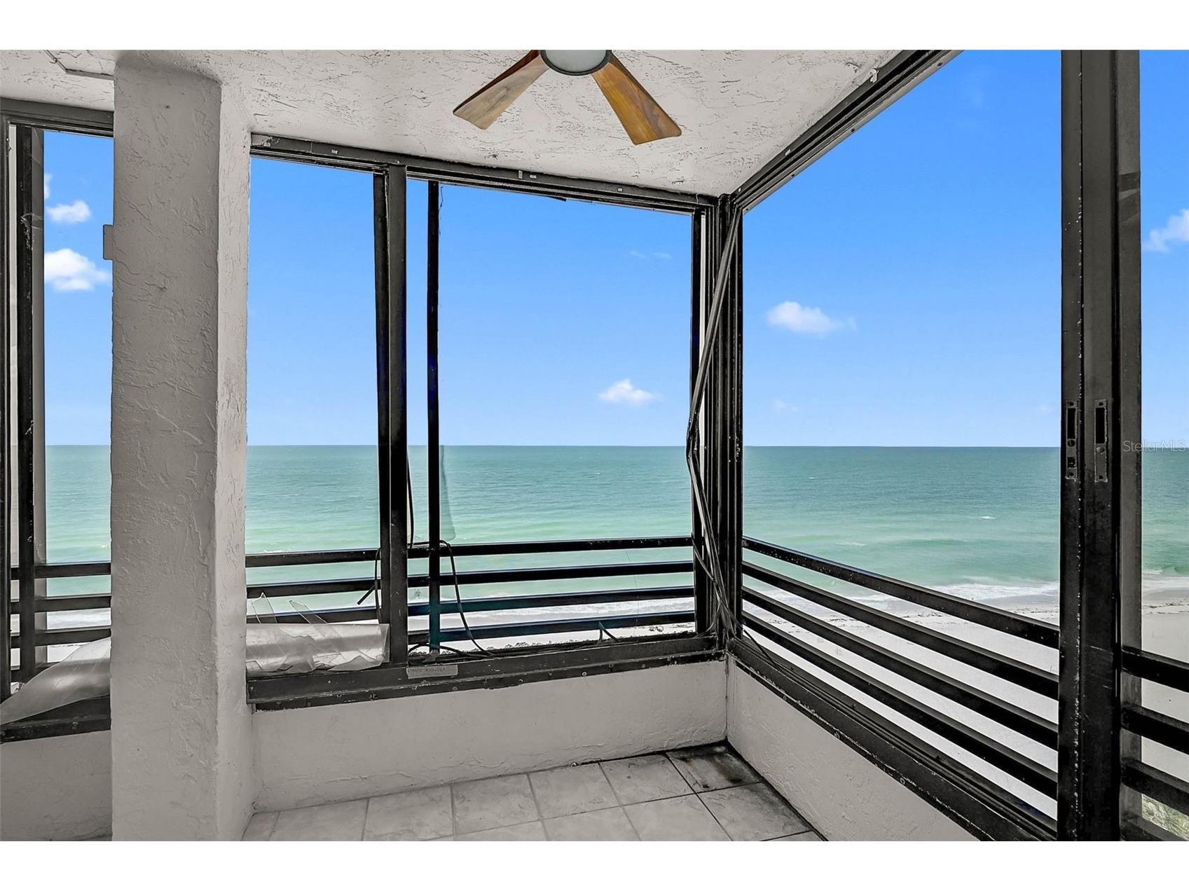 1100 Benjamin Franklin Drive #802 Sarasota FL 34236 A4653904 image27