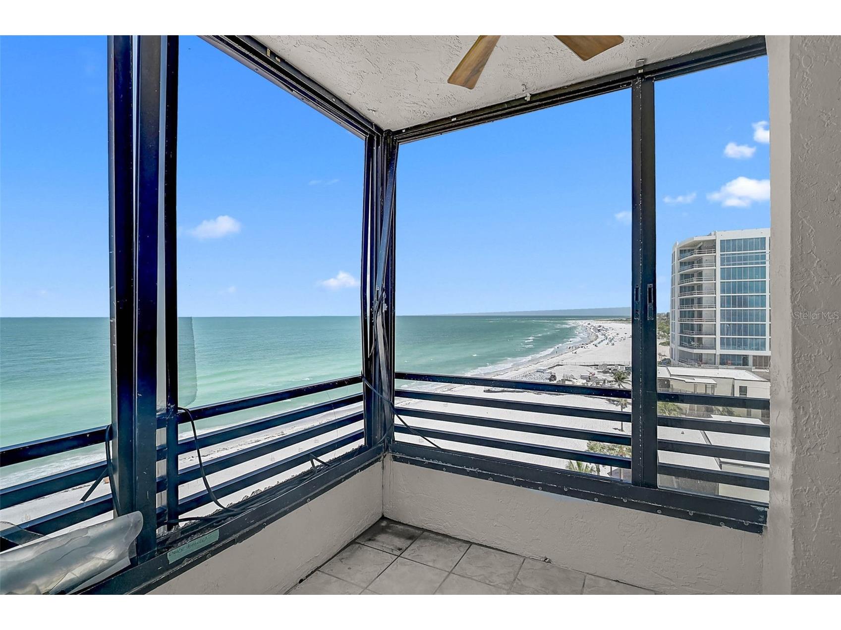 1100 Benjamin Franklin Drive #802 Sarasota FL 34236 A4653904 image3