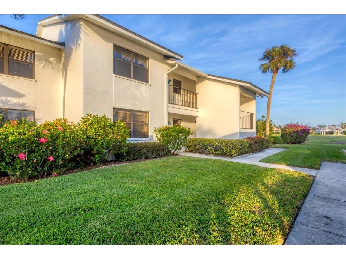 1100 Capri Isles Boulevard #317 Venice FL 34292 N6141603 image1