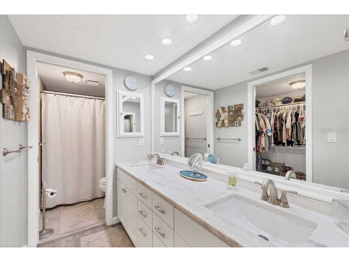 1100 Capri Isles Boulevard #317 Venice FL 34292 N6141603 image16