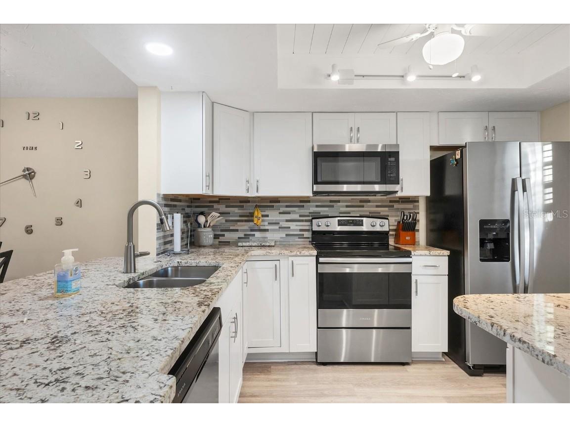 1100 Capri Isles Boulevard #317 Venice FL 34292 N6141603 image9