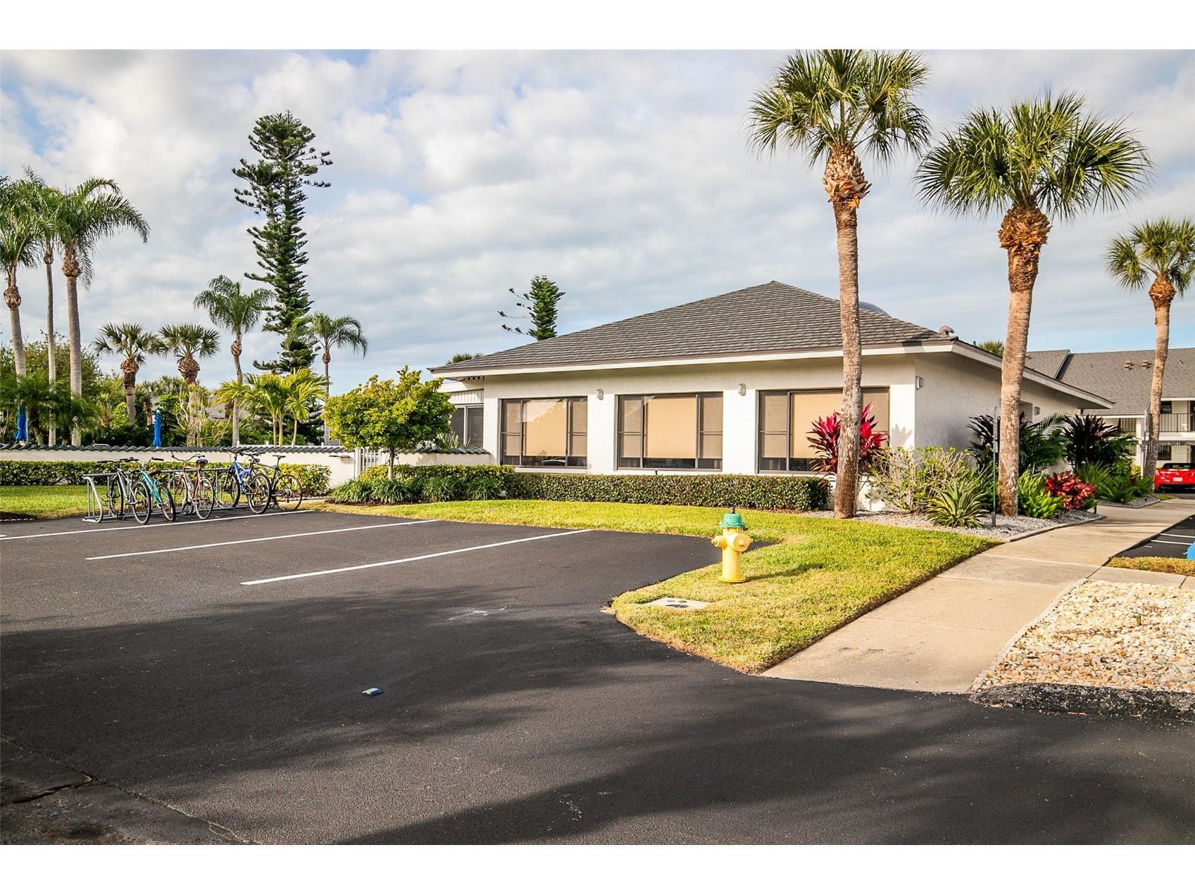 1100 Capri Isles Boulevard #325 Venice FL 34292 A4687734 image40