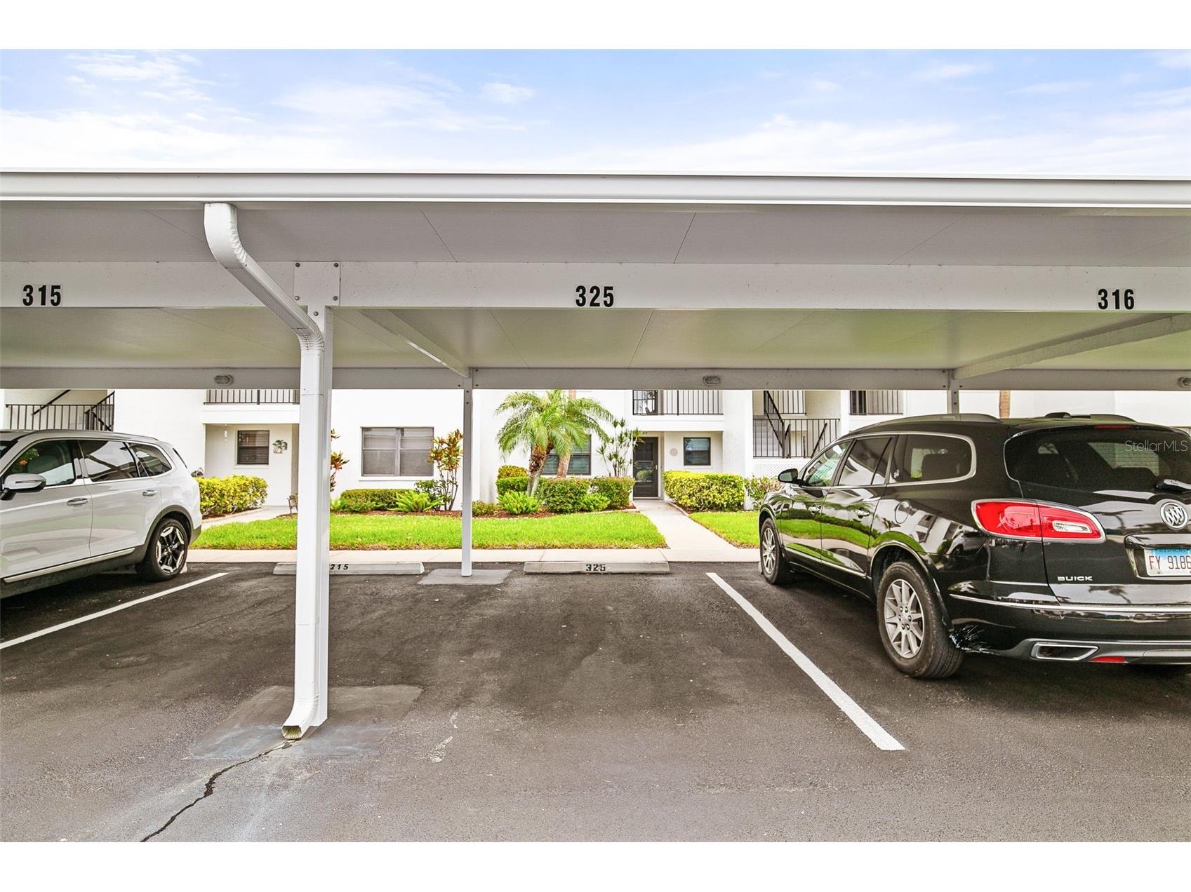 1100 Capri Isles Boulevard #325 Venice FL 34292 A4687734 image7